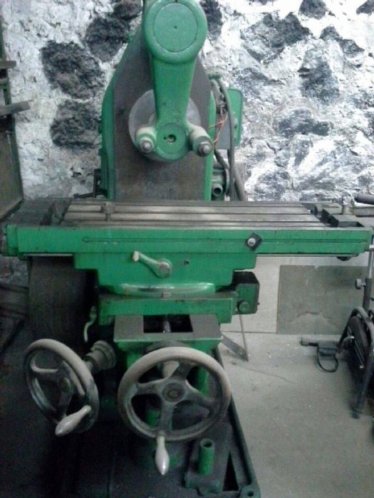 VENTA FRESADORA UNIVERSAL